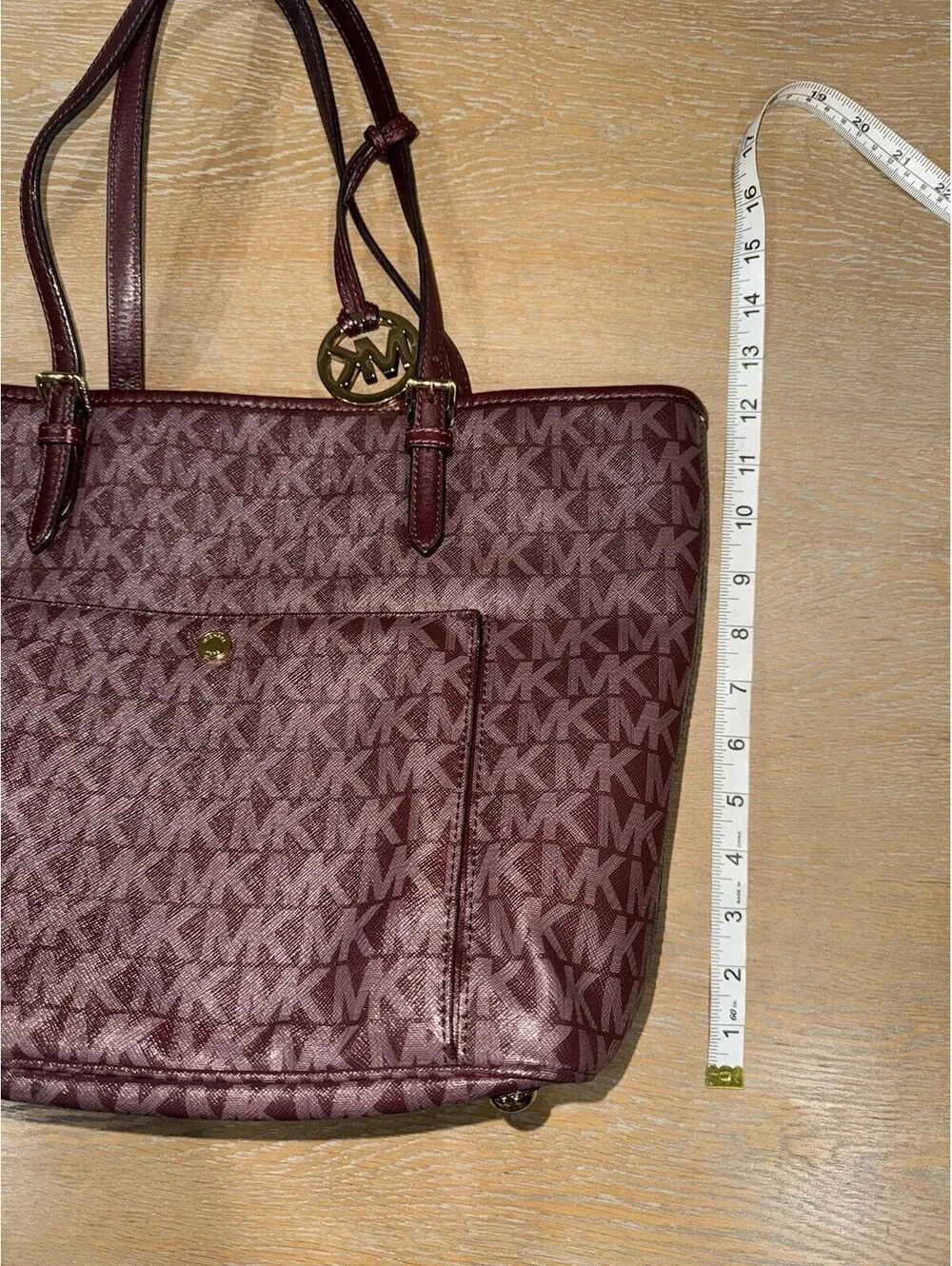 Michael Kors Signature Jet set Burgundy Merlot Maroon Tote Shoulder Bag Purse